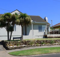 BEACHPOINT COTTAGE - Tourism Gold Coast