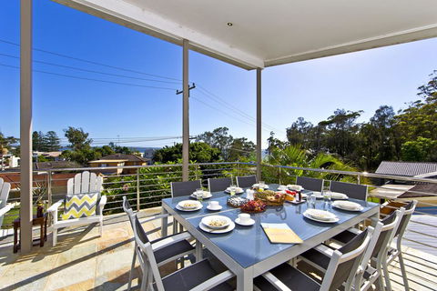 Beachside Haven - Your Perfect Oasis Home - Tourism Gold Coast 1