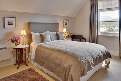 Bellerive House - Tourism Gold Coast 1