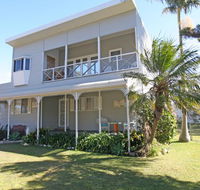 Berrara's Home away from Home - Tourism Gold Coast