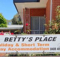 Betty's Place - Tourism Gold Coast