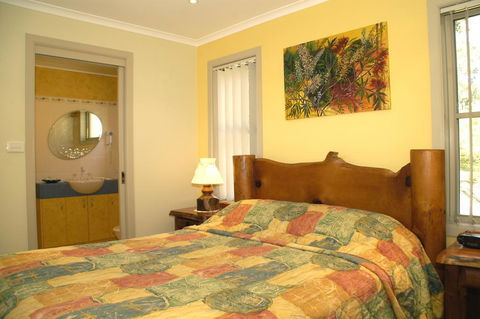 Bewong River Retreat - Tourism Gold Coast 3
