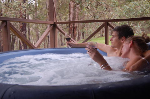 Beyonderup Falls Adult Retreat - Tourism Gold Coast 0