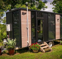 Big Tiny Paz Seven Hills Tiny House Tallarook - Tourism Gold Coast