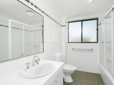 BILINGA GARDENS, UNIT 7 - Tourism Gold Coast 1
