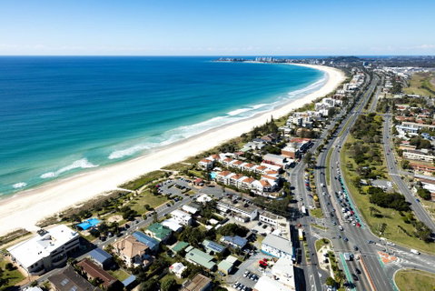 BILINGA GARDENS, UNIT 7 - Tourism Gold Coast 3