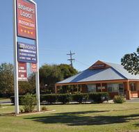 Bishop's Lodge Motor Inn - Tourism Gold Coast