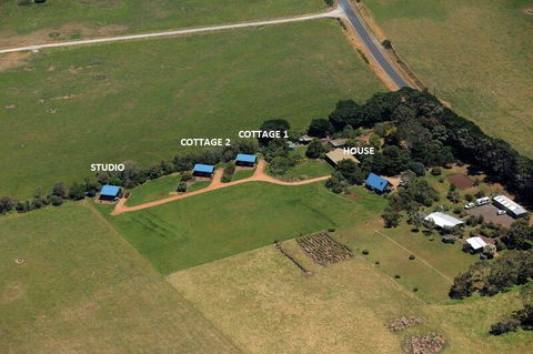 Black Cockatoo Cottages - Tourism Gold Coast 0