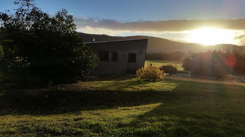 Blaze Rock Retreat - Tourism Gold Coast 1