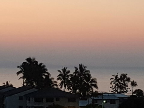 Blue Horizon - Tourism Gold Coast 0