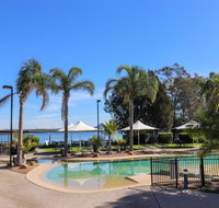 Bluewater Executive Villa in Raffertys Resort - Gold Coast