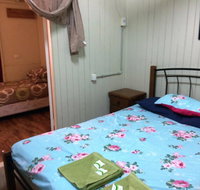 Bluff Hotel - Tourism Gold Coast