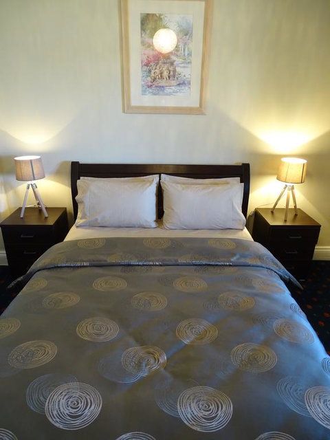 Blyth Hotel - Tourism Gold Coast 3