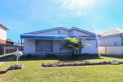 Boikon Beach House - Gold Coast 0