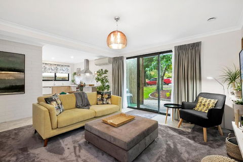 The Snug Premium 1BR Self Contained Apartment FREE Netflix - Tourism Gold Coast 0
