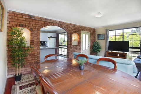 Three Bedroom Sweet Retreat In Coburg - Tourism Gold Coast 2