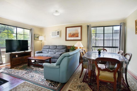 Three Bedroom Sweet Retreat In Coburg - Tourism Gold Coast 0