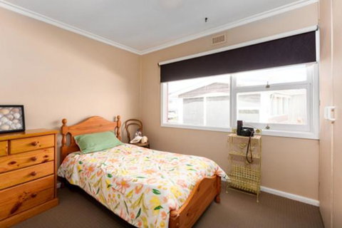 Three Little Ducks - Close And Cosy - Tourism Gold Coast 1