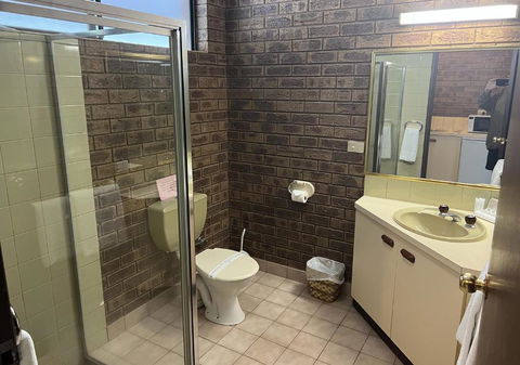 Tocumwal Early Settlers Motel - Tourism Gold Coast 1