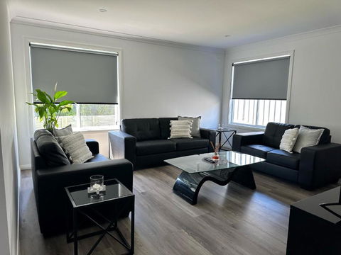 Xquisite - Tourism Gold Coast 1