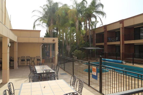 Wentworth Grande Resort - Tourism Gold Coast 3