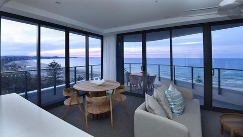 X Kirra Apartments - Tourism Gold Coast 1