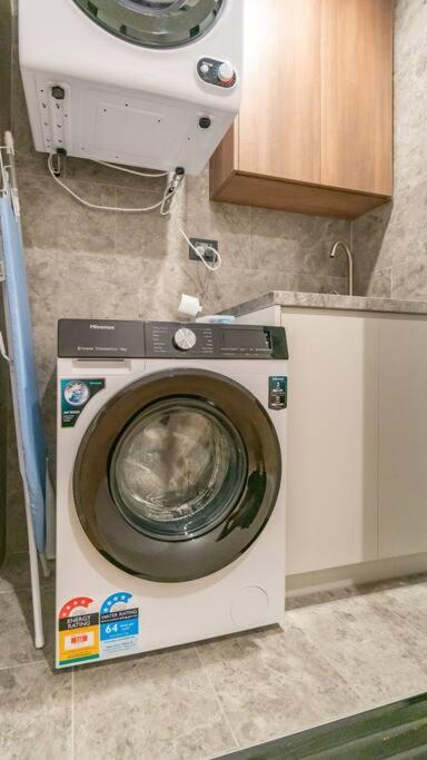 Z4 Walk To Bus Stop 2 Car Spaces Spacious Family - Gold Coast 3