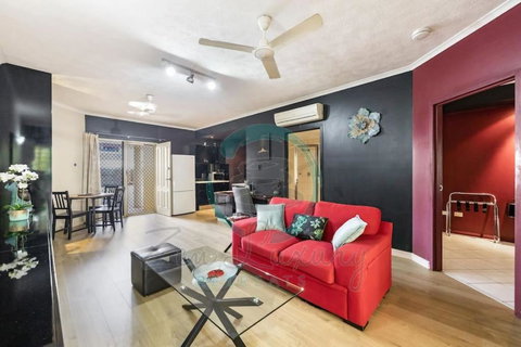 ZEN MARKETS - Boutique 1-BR Apt Near Parap Markets - Gold Coast 3