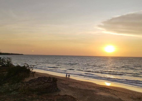 Zenhouse: Prestigous 4-BR Display Home In Muirhead - Tourism Gold Coast 1