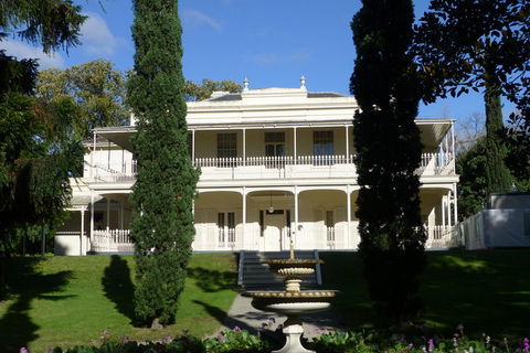 Melbourne City Tour: Lifestyle Of The Rich And Famous - Tourism Gold Coast 0