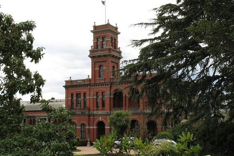 Melbourne City Tour: Lifestyle Of The Rich And Famous - Tourism Gold Coast 5
