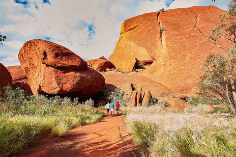 2-Day Uluru Sunset And Kata Tjuta Tour From Ayers Rock - Tourism Gold Coast 2