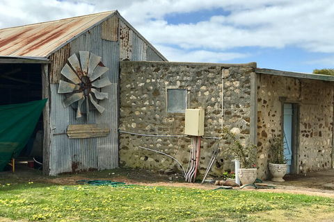 Kangaroo Island Half Day Food And Wine Trail Tour - Tourism Gold Coast 1