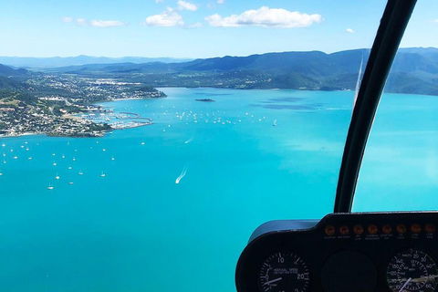 Reef & Whitehaven Landing - Tourism Gold Coast 0