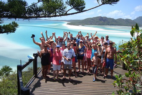 Whitehaven Beach And Hill Inlet | Awesome Beach BBQ | Family Friendly - Tourism Gold Coast 1