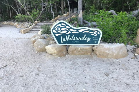 2 Night Small Group Whitsundays Sailing Adventure Aboard Mandrake - Tourism Gold Coast 1