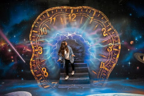 ArtVo Immersive Gallery Experience - Tourism Gold Coast 0