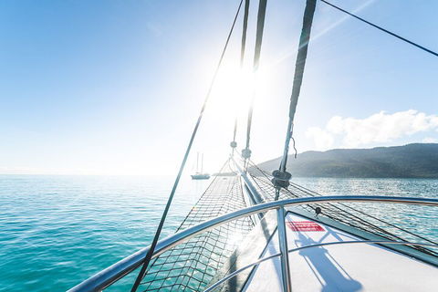 2 Night Whitsunday Islands Cruise On New Horizon From Airlie Beach - Tourism Gold Coast 2