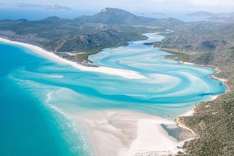 2-Night Whitsundays Sailing Adventure: Whitsunday Getaway - Tourism Gold Coast 3