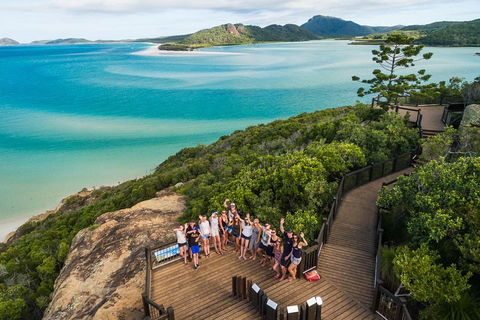 2-Day Whitsundays Sailing Adventure: Summertime - Tourism Gold Coast 3