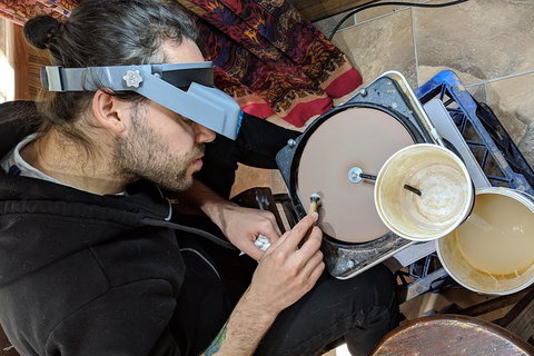 Opal Polishing Workshops In The Beautiful Blue Mountains - Gold Coast 2