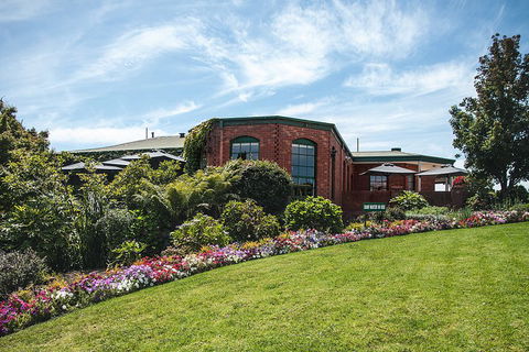 Yarra Valley Premium Tour Inc Lunch And Cheese And Wine Pairing At De Bortoli - Tourism Gold Coast 3