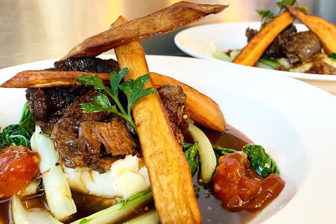 Deluxe Winery Tour To Tamborine Mountain, Includes Gourmet Two Course Lunch - Tourism Gold Coast 1