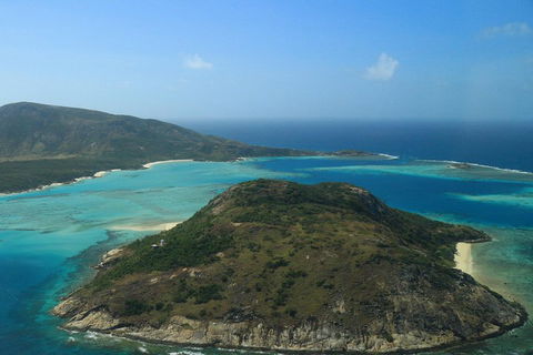 The Whitsunday Express Scenic Flight - 25 Minutes - Tourism Gold Coast 0