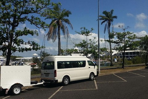 Airport Transfer To Or From Cairns Hotels For Up To 13 People - Tourism Gold Coast 1