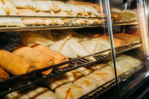 Rusty's Market Foodlovers Tour - Tourism Gold Coast 4