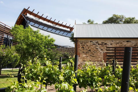 Australian Wine Discovery Tour With Tastings - Tourism Gold Coast 1